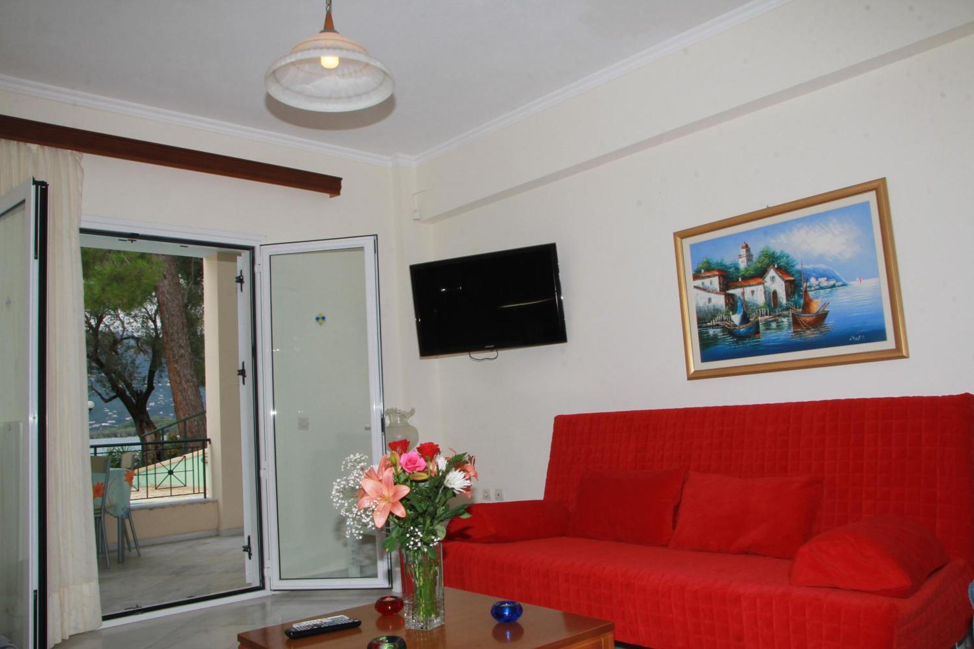 Saint Nicholas Beach Resort 다시아 외부 사진