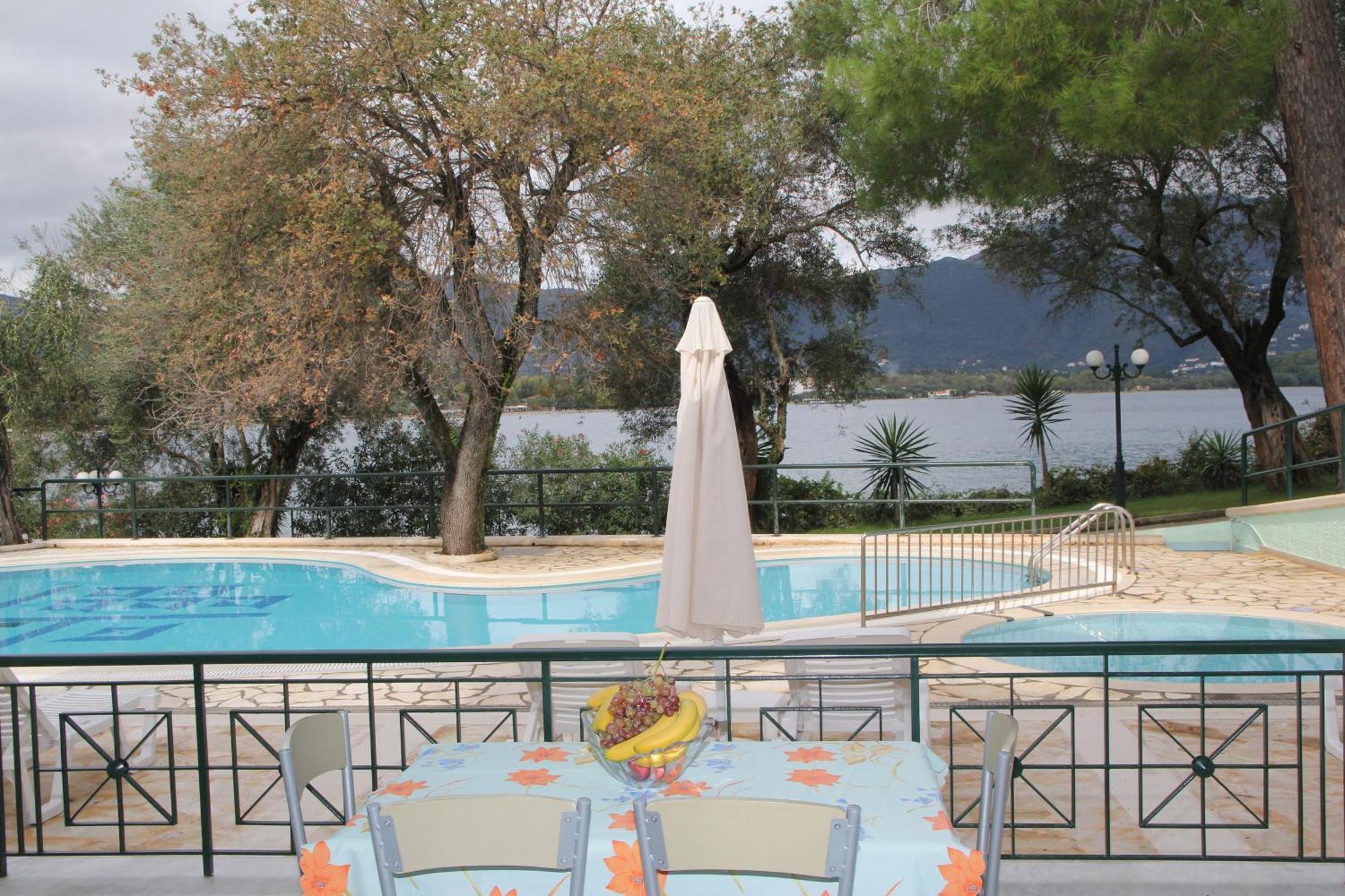 Saint Nicholas Beach Resort 다시아 외부 사진