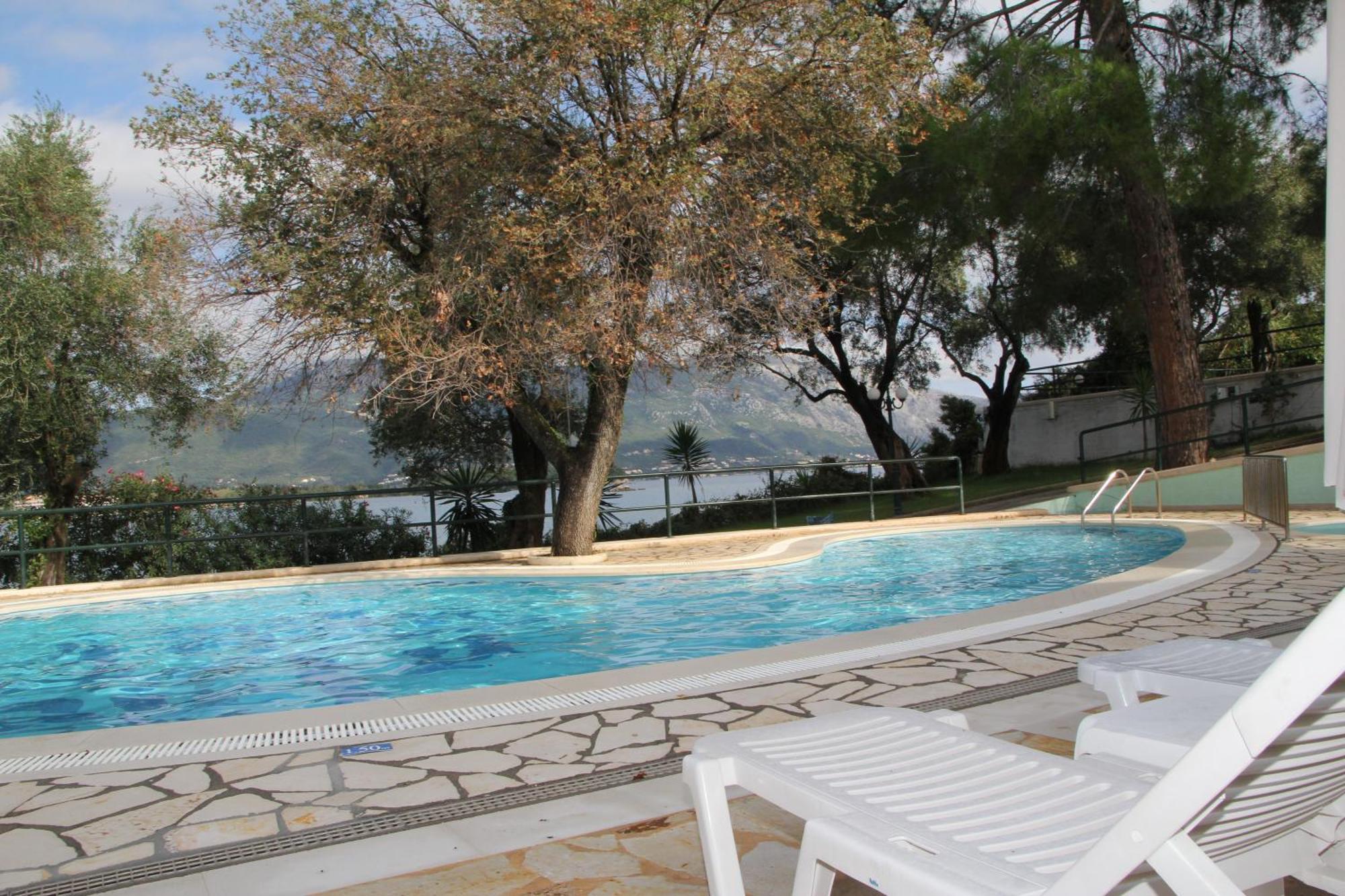 Saint Nicholas Beach Resort 다시아 외부 사진